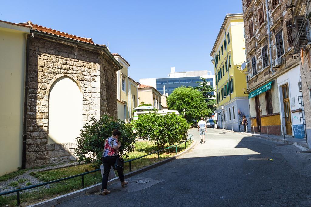 Apartment Mia Rijeka Exterior photo